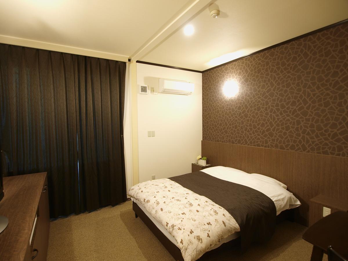 Hotel Le Mont (Adults Only) Jōetsu Esterno foto