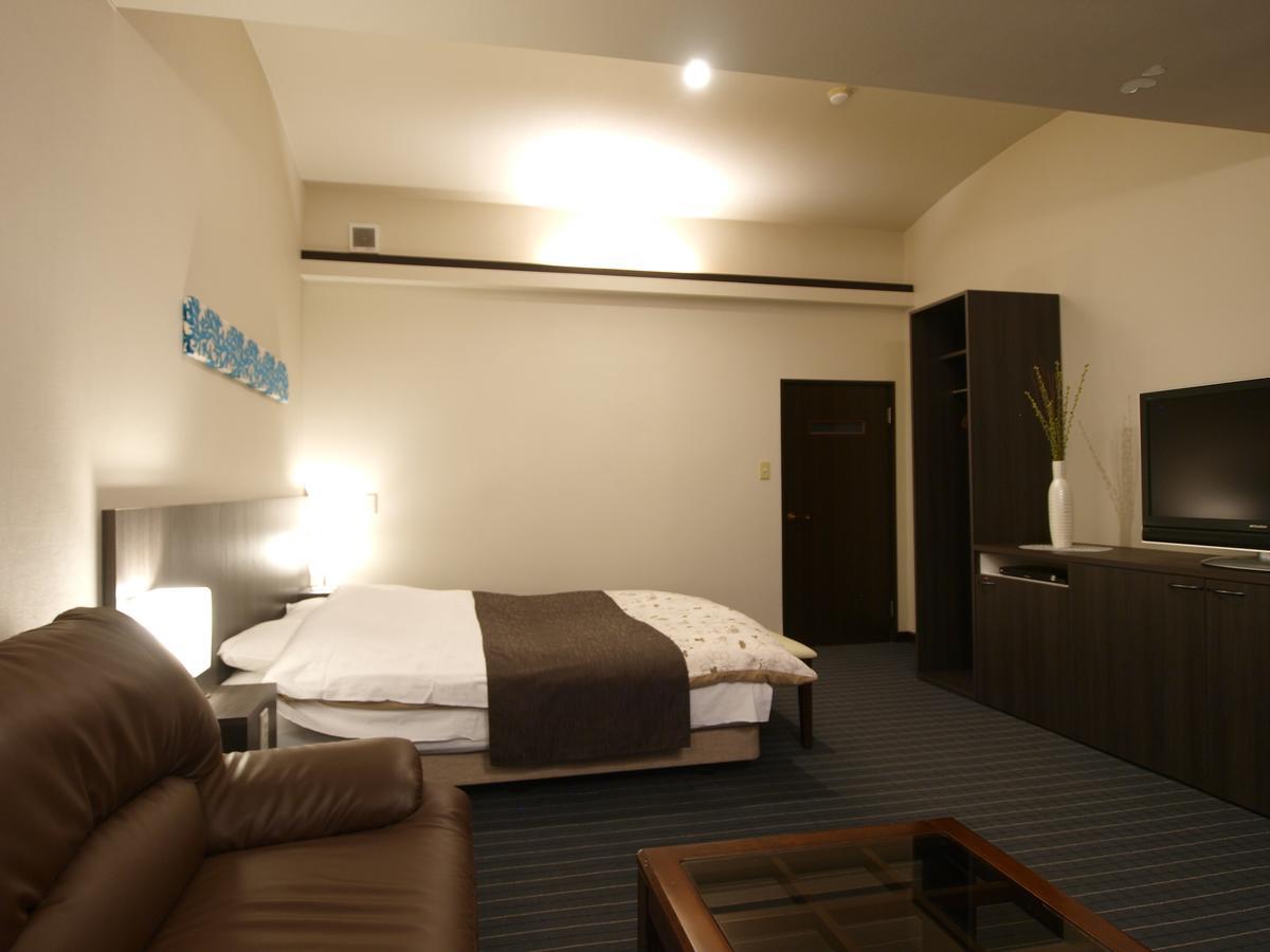 Hotel Le Mont (Adults Only) Jōetsu Esterno foto