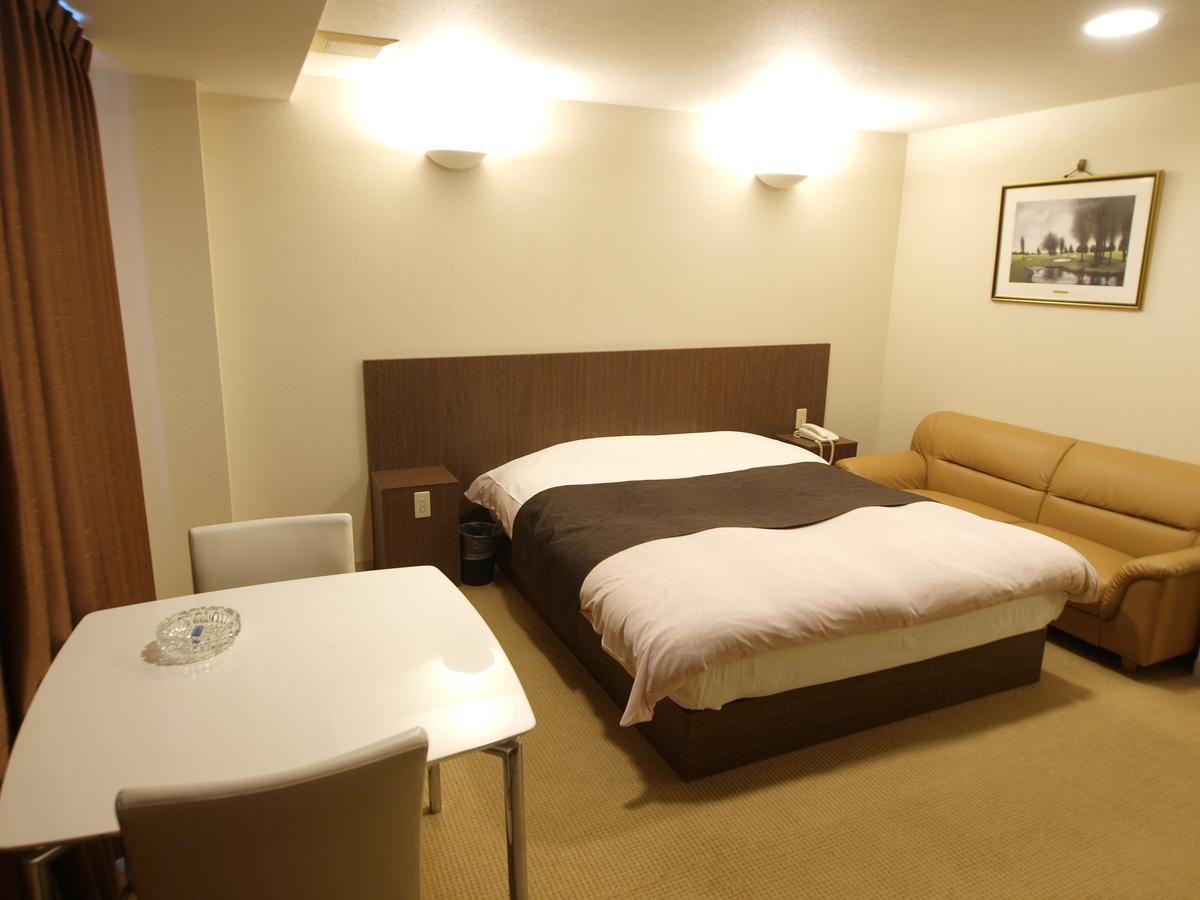 Hotel Le Mont (Adults Only) Jōetsu Esterno foto