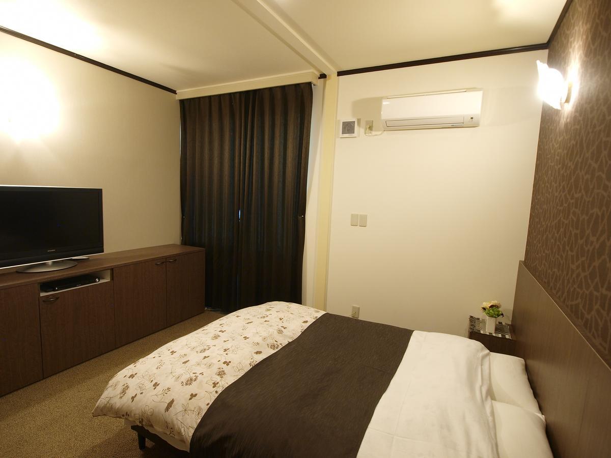 Hotel Le Mont (Adults Only) Jōetsu Esterno foto